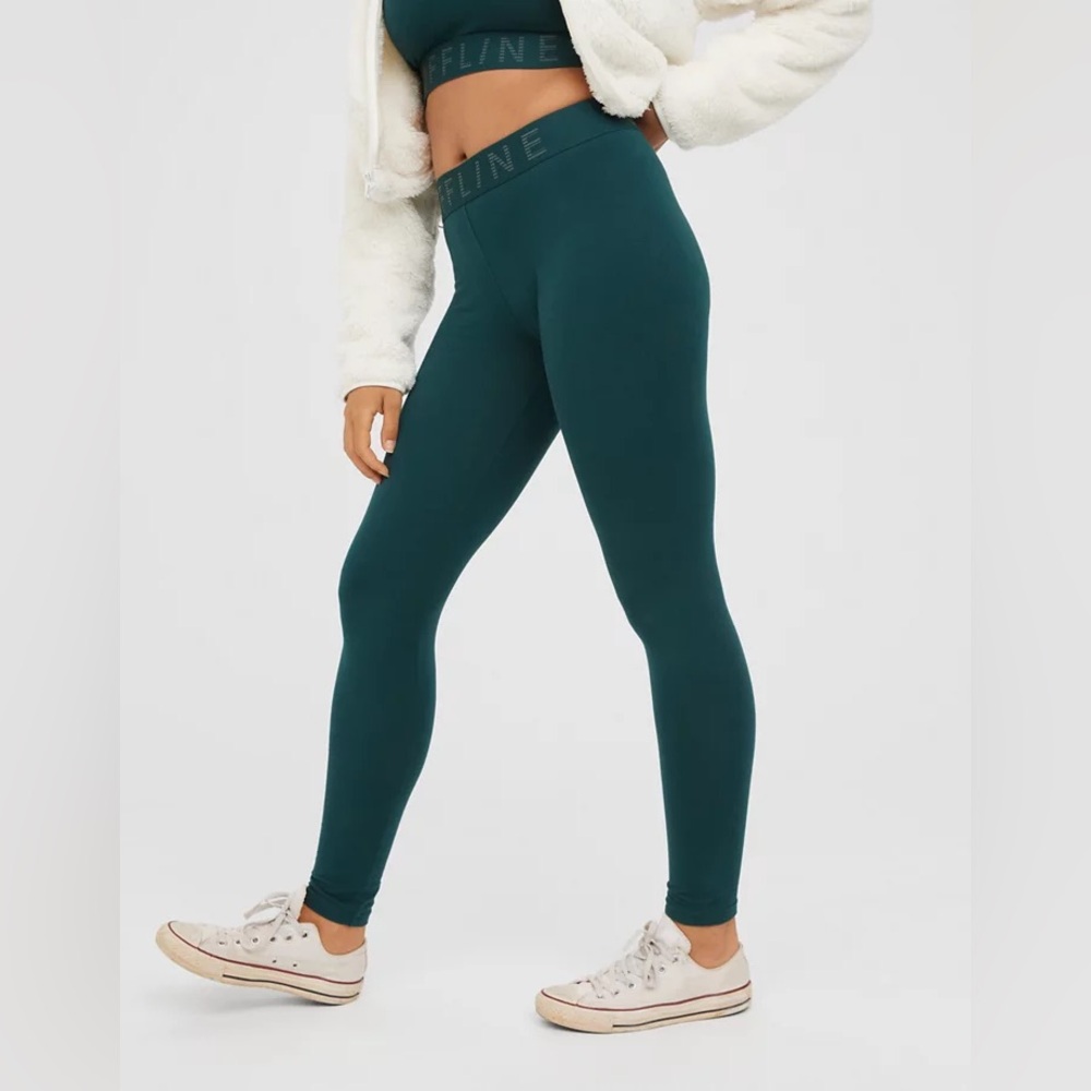 Offline by Aerie forest green legging New size M